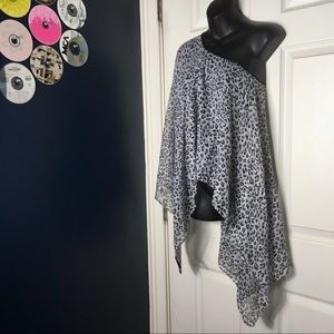 Leopard print shawl